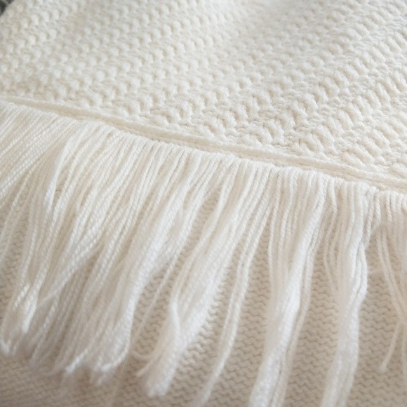 🍒NWOT🍒 FRAME FRINGE SWEATER - Picture 8 of 10